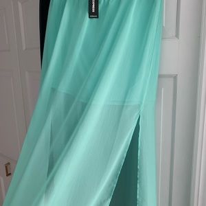 Express Skirt, NWT